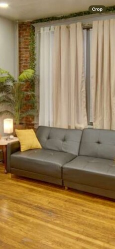 Charming 1-bedroom house in lovely Harrisburg with AC