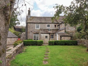 Exterior - Ellis House (Skipton)