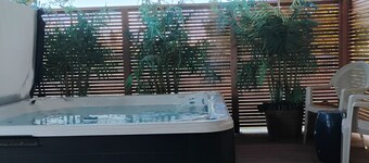 Altair Farms, 4bd/2b Wine Country Hot Tub Gaston OR