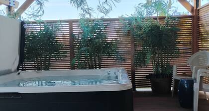 Altair Farms, 4bd/2b Wine Country Hot Tub Gaston OR