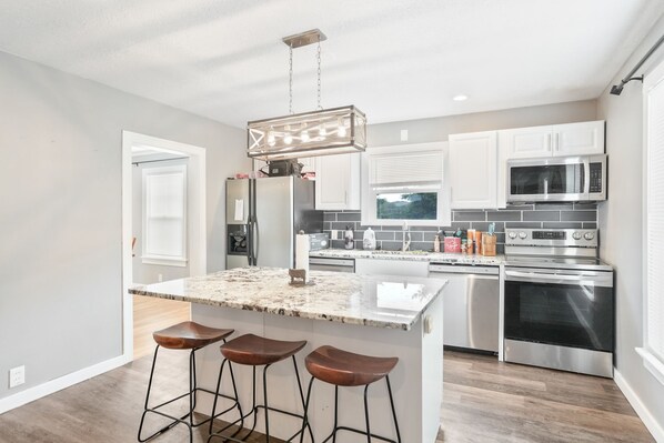 Fridge, microwave, oven, stovetop