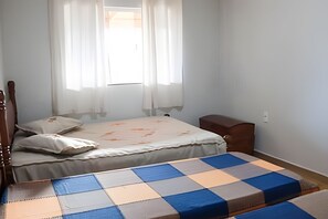 House, Garden View | Free WiFi