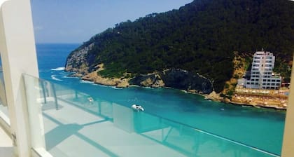 Ibiza Beach penthouse studio breathtaking seaviews 8mn walkto Beach