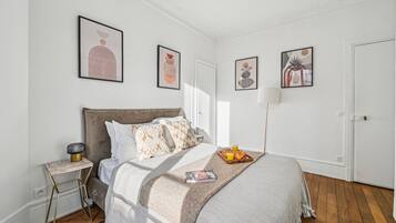 City Apartment, 1 Double Bed with Sofa bed, Non Smoking | Iron/ironing board, cots/infant beds, free WiFi, bed sheets