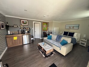 Smart TV - Welcome to your home away from home, a cozy suite in the heart of Clayton Park (HalifaxNs)