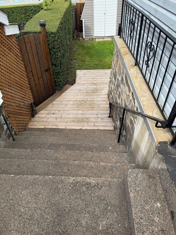 Property grounds - Welcome to your home away from home, a cozy suite in the heart of Clayton Park (HalifaxNs)