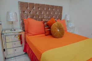 1 quarto, ferros/tábuas de passar roupa, Wi-Fi, roupa de cama