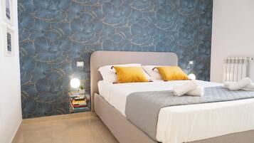 2 camere, una scrivania, ferro/asse da stiro, Wi-Fi gratuito