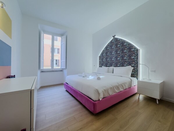 3 bedrooms, WiFi, bed sheets