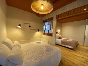 House | 6 bedrooms, individually furnished - Beautiful Villa With Indoor Pool (Sainte-Cecile)