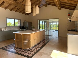 Rumah | Dapur pribadi | Kursi makan untuk bayi