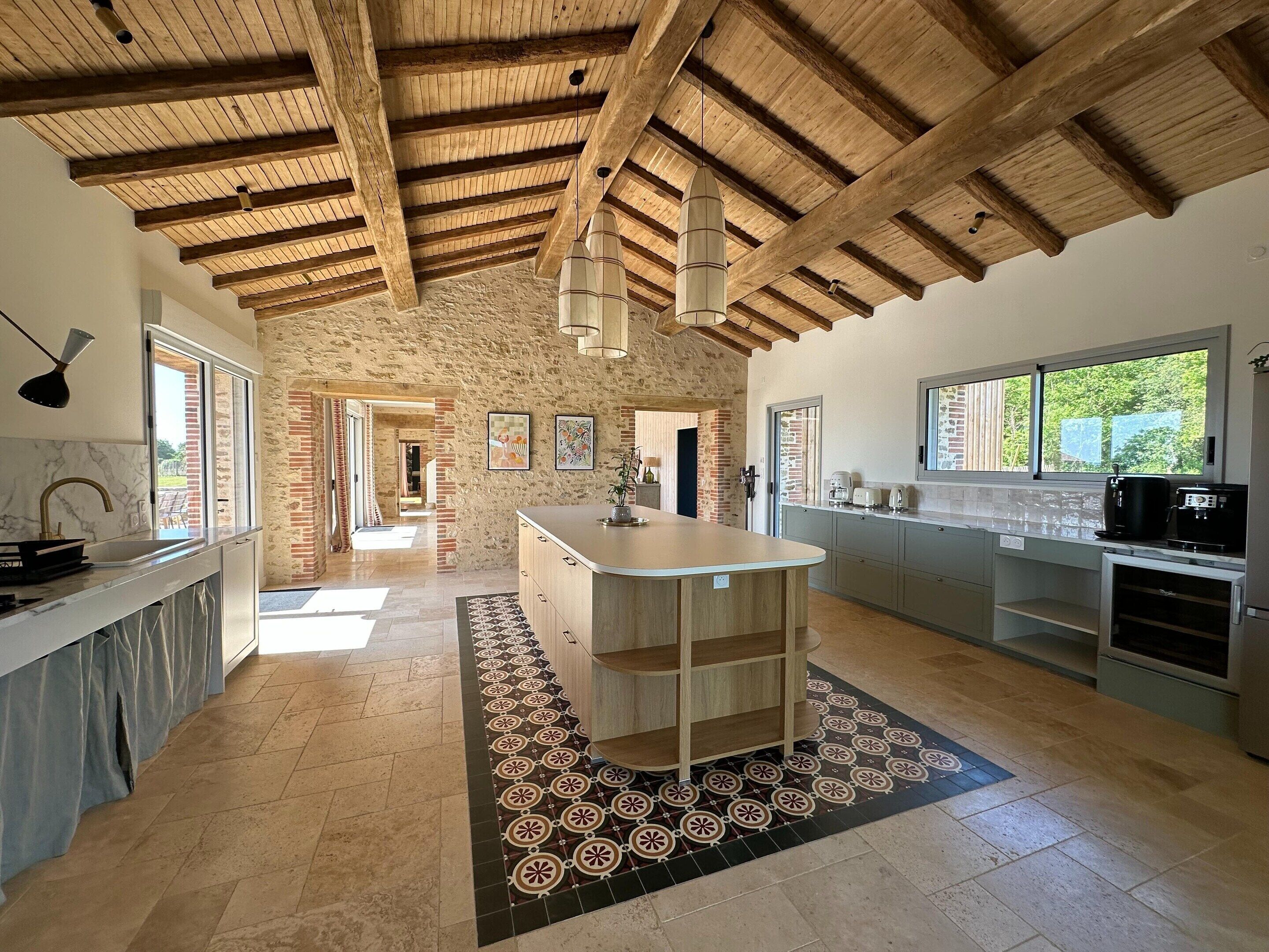 House | Dapur peribadi | Kerusi tinggi 