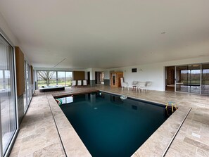 Pool - Beautiful Villa With Indoor Pool (Sainte-Cecile)