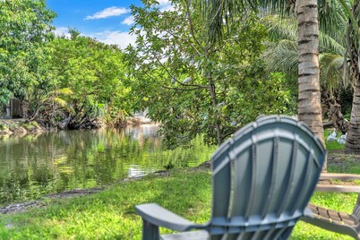 Bright Miami Escape near Attractions