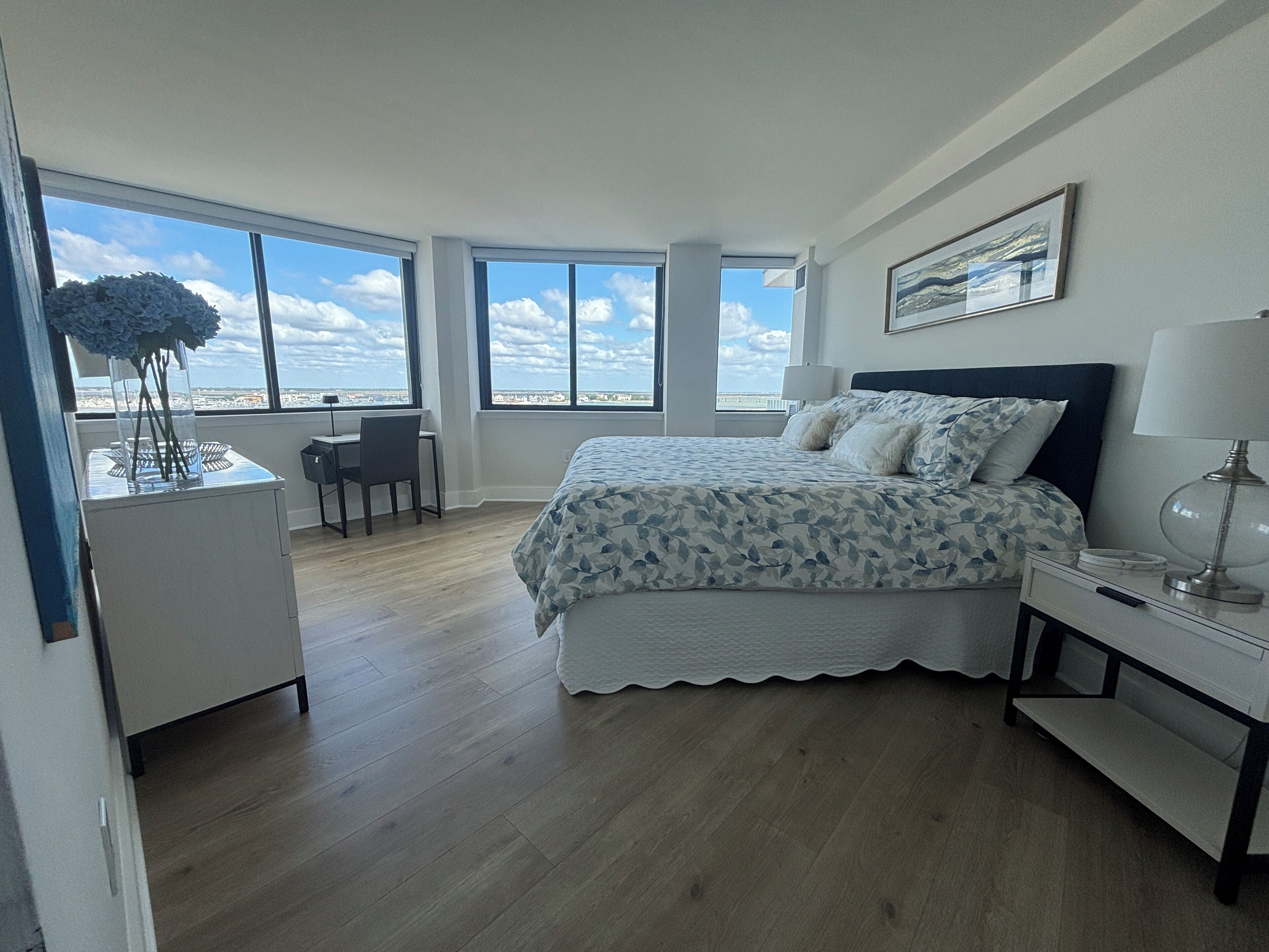 2 chambres, fer et planche à repasser, accès Internet, draps fournis