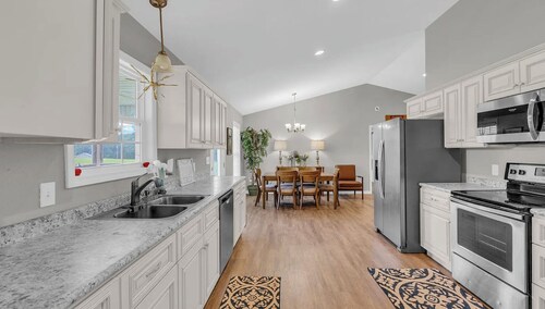 Spacious Jamestown Retreat – 3 Bedrooms, 2 Baths, Near Outdoor Adventures