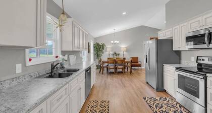 Spacious Jamestown Retreat – 3 Bedrooms, 2 Baths, Near Outdoor Adventures