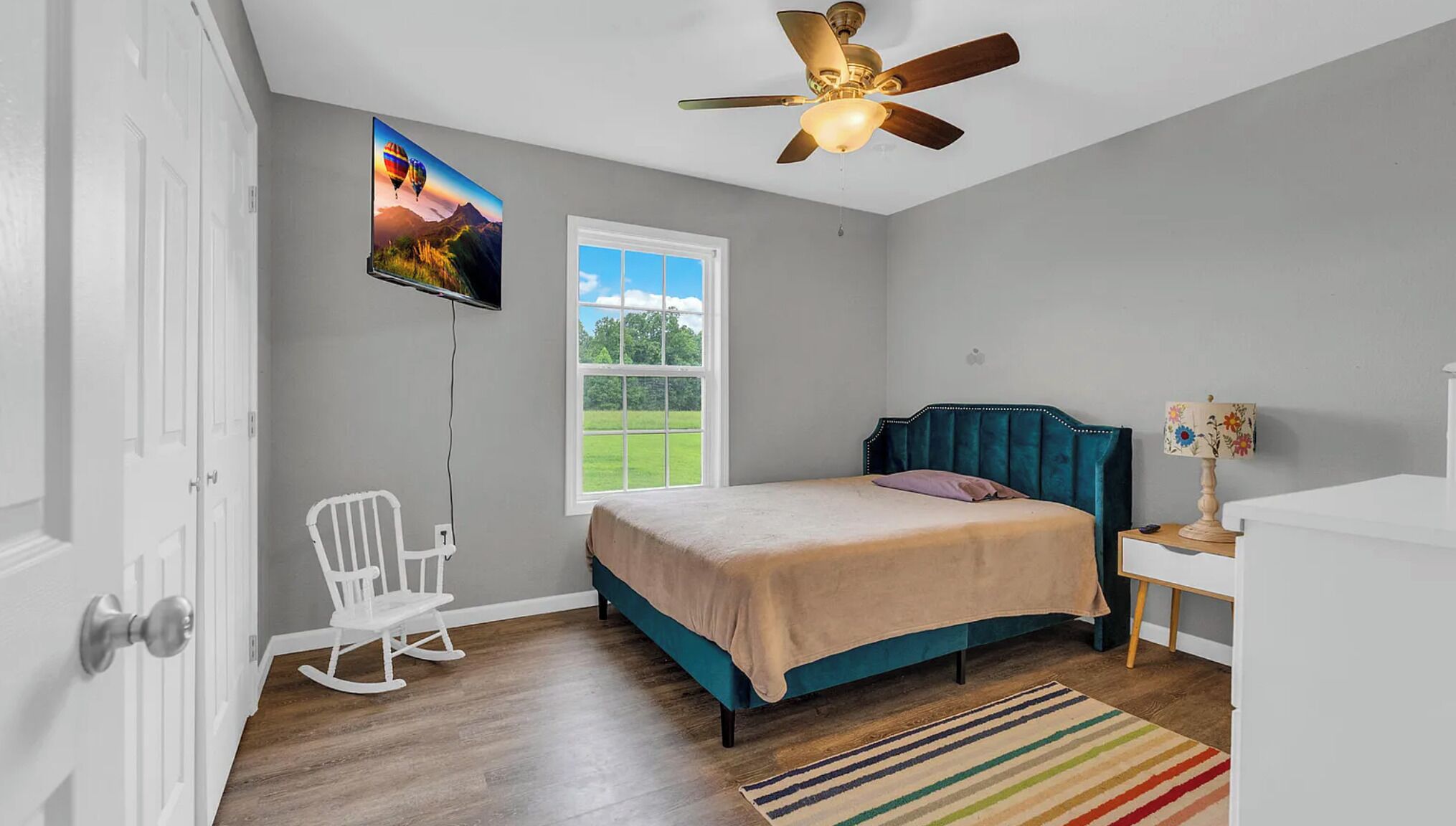 3 dormitorios, tabla de planchar con plancha, wifi y ropa de cama