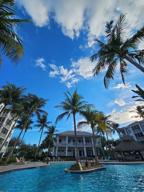 Outdoor pool, a heated pool