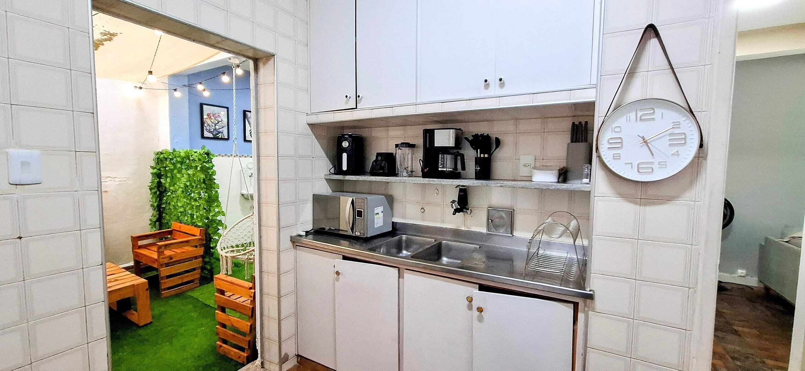 Refrigerador, microondas