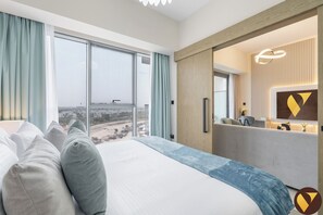 Luxury Apartment, Balcony, City View | In-room safe, cribs/infant beds, free WiFi, bed sheets