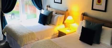 Fer et planche Ă repasser, accĂšs au Wi-Fi (inclus)