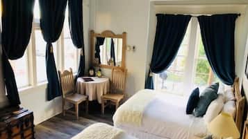 Iron/ironing board, free WiFi