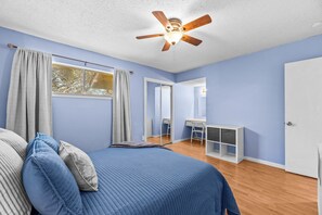 2 Schlafzimmer, Reisekinderbett, kostenloses WLAN, Bettwäsche