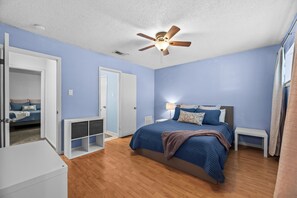 2 bedrooms, travel cot, free WiFi, bed sheets