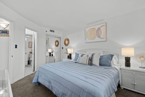 1 chambre, fer et planche à repasser, literie fournie