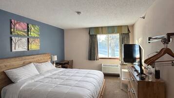 1 bedroom, desk, iron/ironing board, travel cot