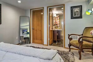 1 室のベッドルーム、アイロン / アイロン台、WiFi (無料)、ベッドシーツ