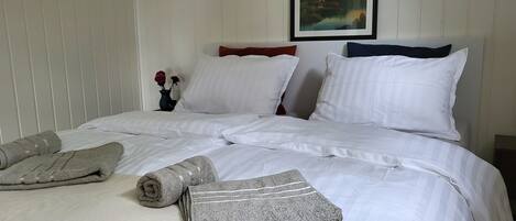 1 chambre, accès Internet, draps fournis