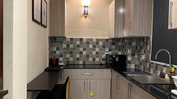 Micro-ondes, plaque de cuisson