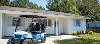 The Audrey - includes golf cart! Close to the beach & downtown Ocean Springs!!