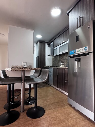 Cozy 2-bedroom apartment in enjoyable Mañongo - Clase to Hesperia, Dunas, Sport