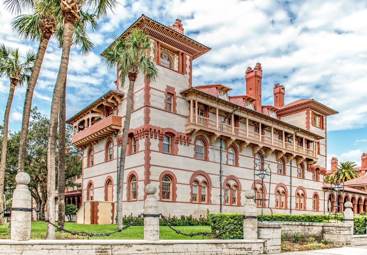 Photo 95 of Designer Spa Retreat Near Historic Downtown! Pets! Luxury Walk to Shops & Dining
