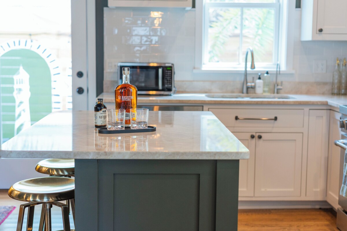 Photo 22 of Designer Spa Retreat Near Historic Downtown! Pets! Luxury Walk to Shops & Dining
