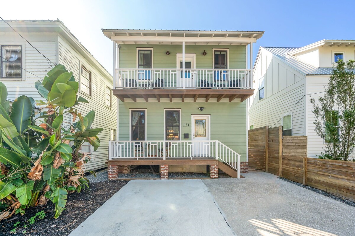 Photo 94 of Designer Spa Retreat Near Historic Downtown! Pets! Luxury Walk to Shops & Dining