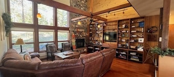 The Harvest Moon Mountain Retreat