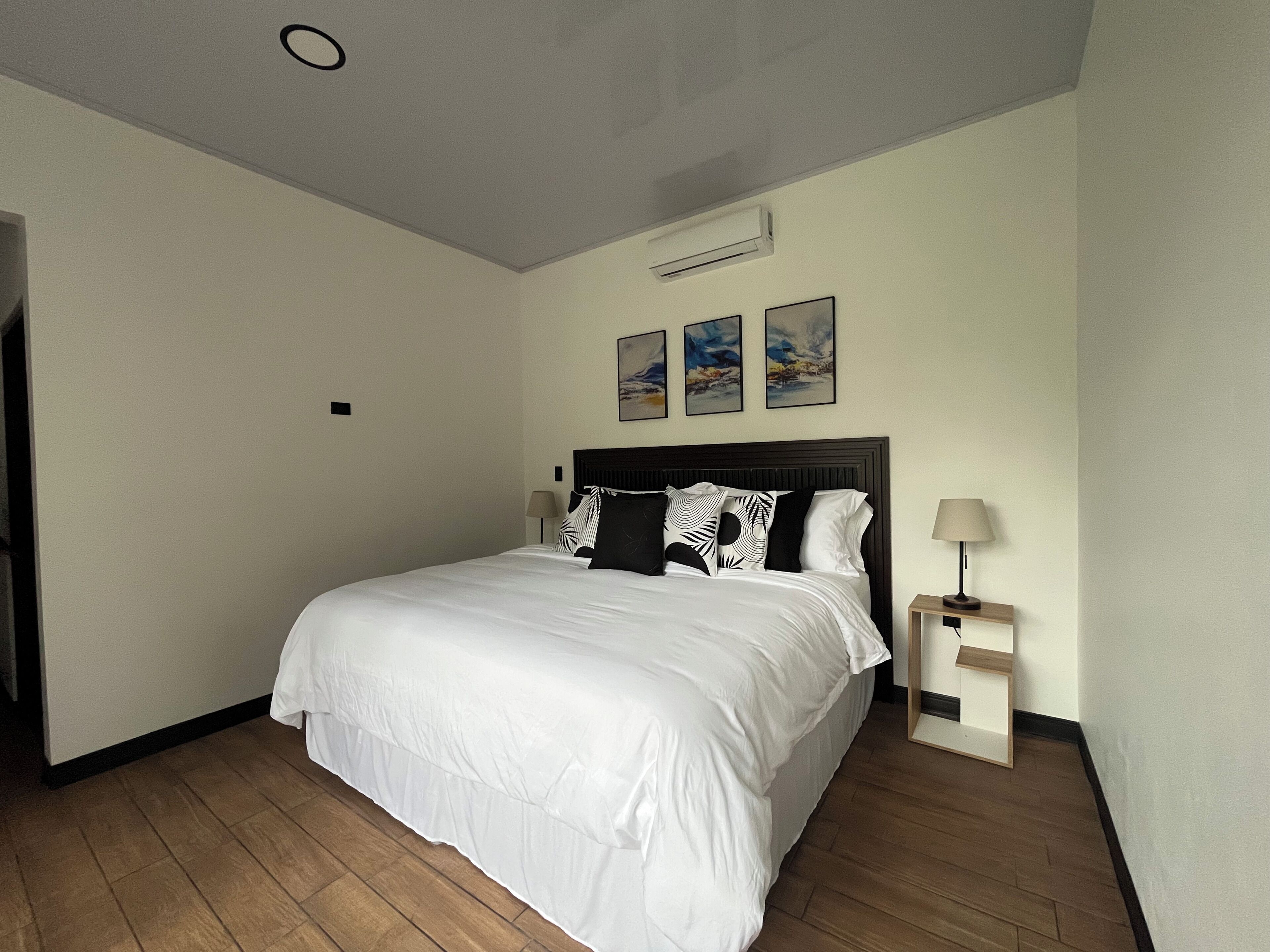 3 chambres, Wi-Fi, draps fournis