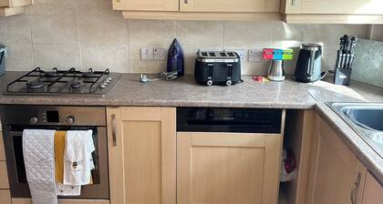 Modern 3 Bedroom House 3mins from Biggin Hill Airport, in Secure Gated Community