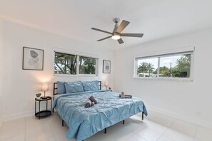 3 soverom, strykejern/-brett, wi-fi (inkludert) og sengetøy