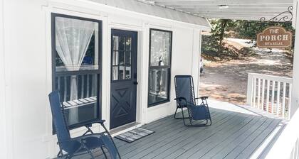 Fishermen's Dream / sleeps 8 / direct dock access / Secluded