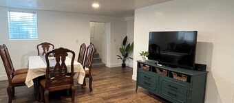 3BR Bungalow 15 mins from Red Rocks & Downtown!