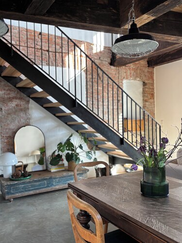 Scheunenumbau von 1860, Tinyhaus mit Terrasse, zwischen München und Chiemsee!