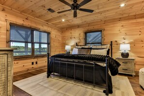 مكواة/لوح كي وواي فاي مجانًا