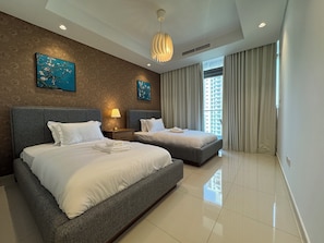 In-room safe, iron/ironing board, free WiFi, bed sheets