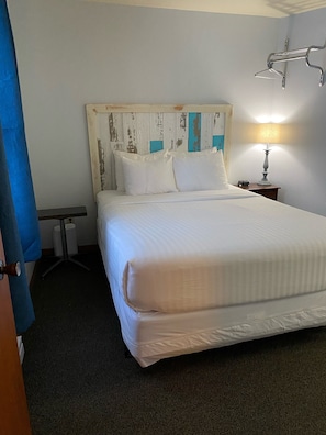 WiFi, bed sheets