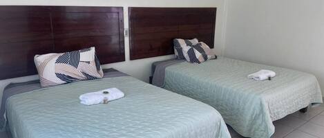 Kahden hengen classic-huone | Työpöytä, ilmainen Wi-Fi